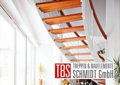 unteransicht-blechwangentreppe-luebeck