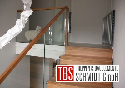 Bruestungelaender Faltwerktreppe Adelberg