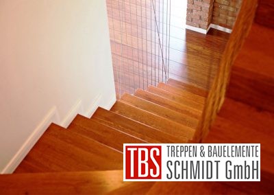 Halbgewendelte Faltwerktreppe Leipzig