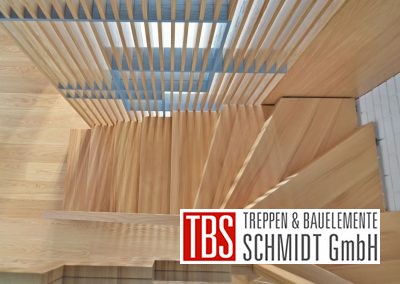 Halbgewendelte Faltwerktreppe Saarbruecken