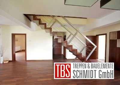 Seitenansicht Faltwerktreppe Siegen