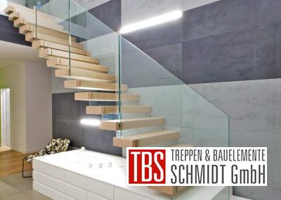 Seitenansicht Kragarmtreppe Kaiserslautern