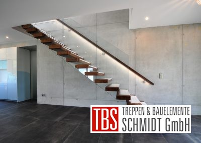Seitenansicht Kragarmtreppe Malsch