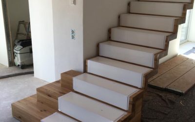 Treppenmontage Kragarm- und Faltwerktreppen