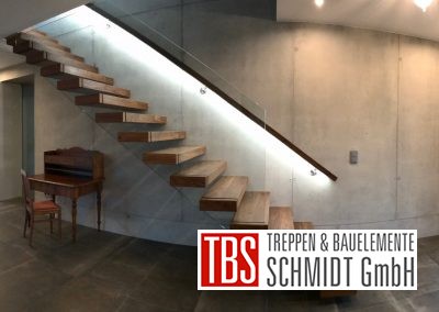 Handlaufbeleuchtung Kragarmtreppe-malsch