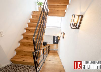 Treppenhaus Faltwerktreppe Hoechen